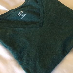 Long Sleeve Emerald V-Neck